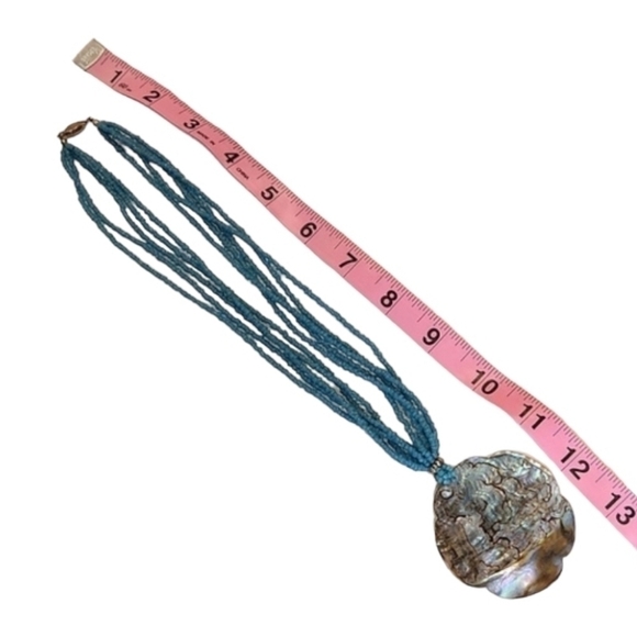 Turquoise Bead Strand Shell Necklace - Picture 3 of 3